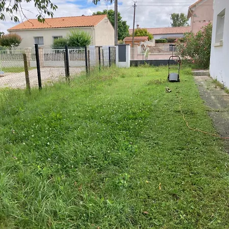 4* Proche Centre Et Plage. Animaux Bienvenus