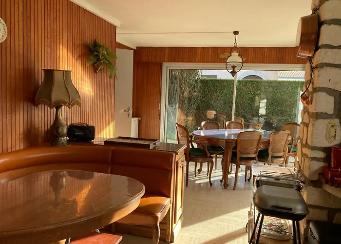 4* Proche Centre Et Plage. Animaux Bienvenus Villa